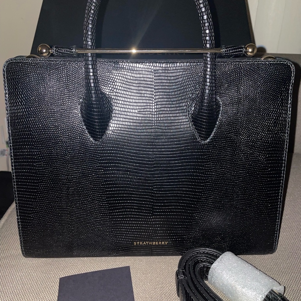 Strathberry Midi Tote
Lizard-embossed leather, Black - Picture 3 of 9